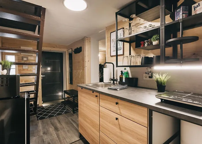 Kleines Haeuschen In Der Oberlausitz * Löbau