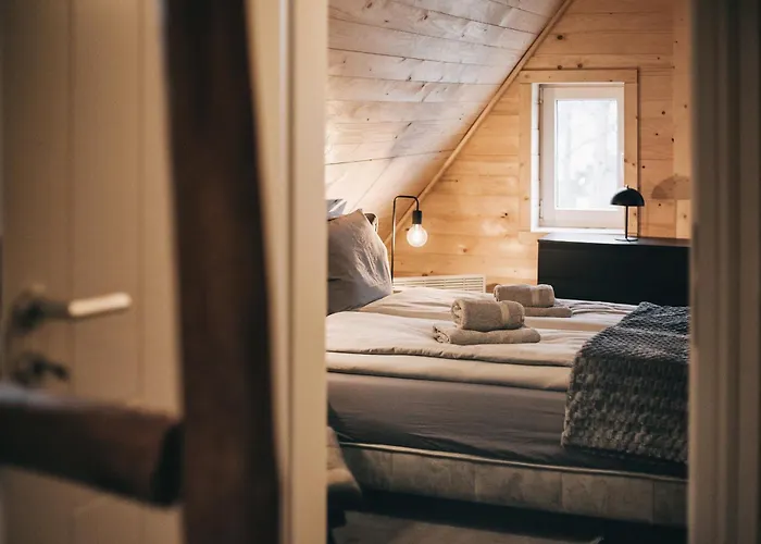 Kleines Haeuschen In Der Oberlausitz *